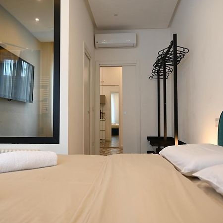 那不勒斯Qhouse公寓 外观 照片